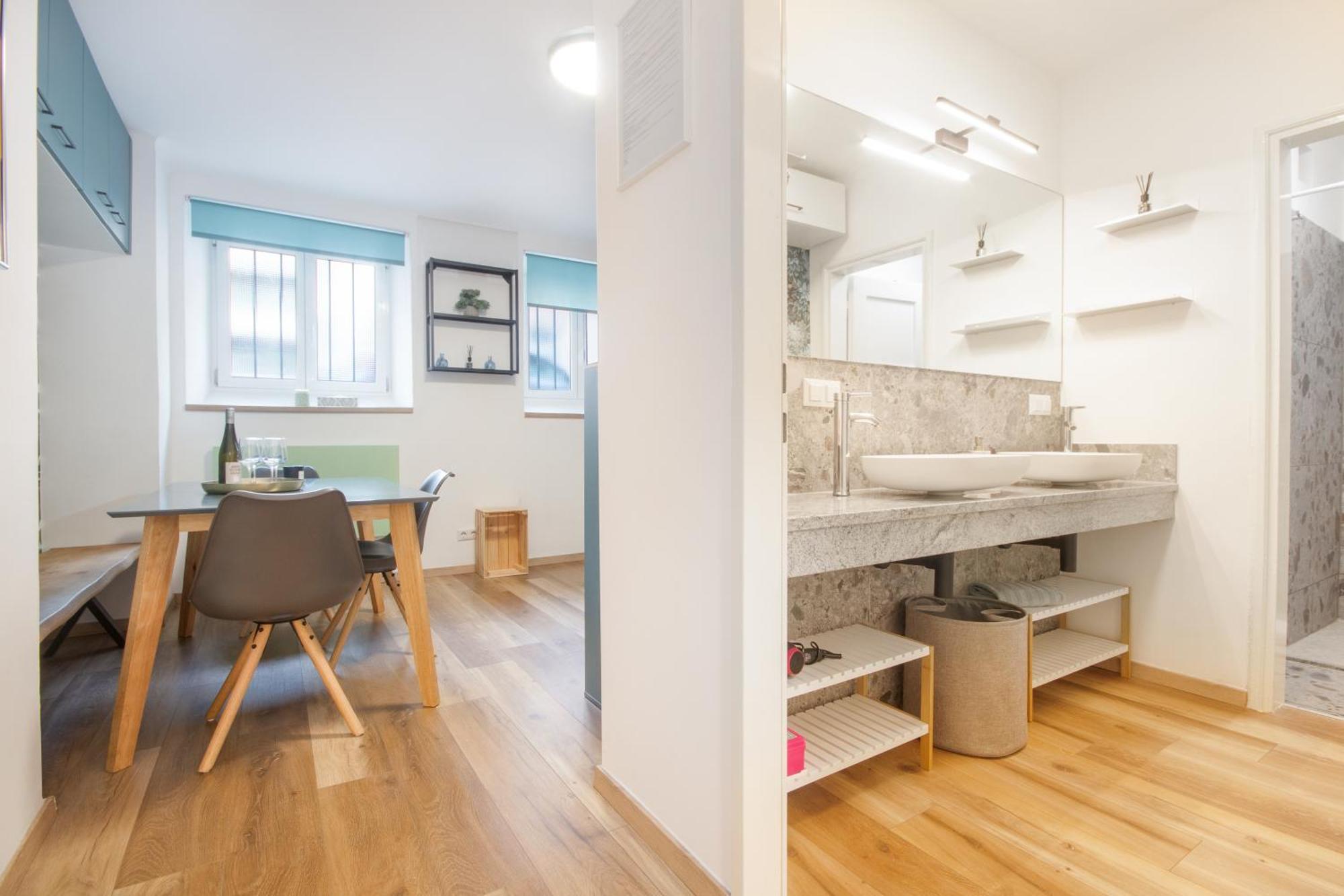 Lendkanal - City - Netflix - Waschmaschine - Kaffeevollautomat - 8 Pax - 4 Schlafzimmer Klagenfurt am Wörthersee Extérieur photo