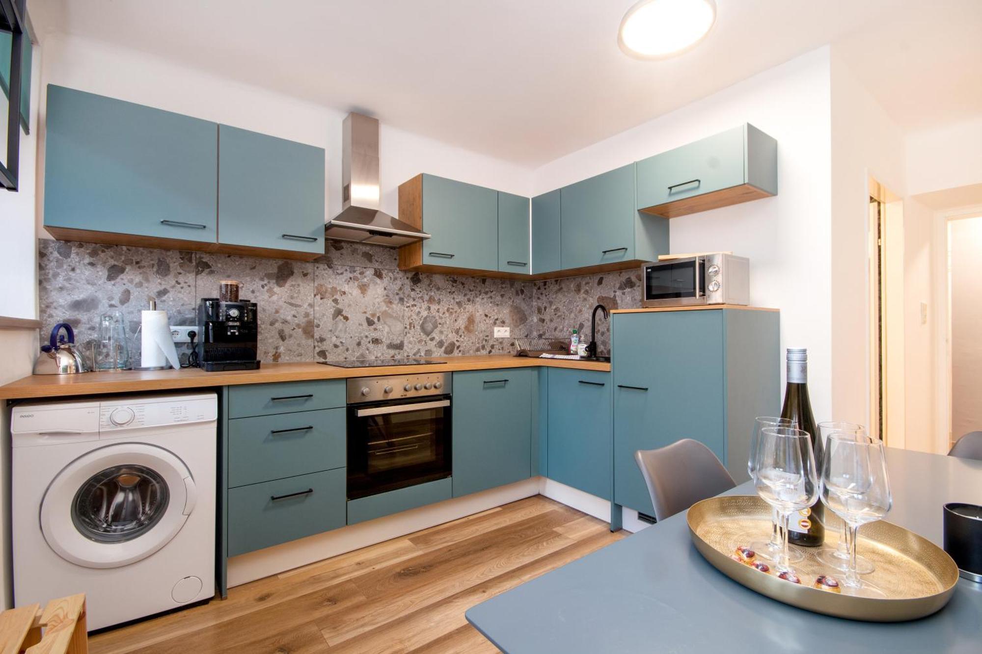 Lendkanal - City - Netflix - Waschmaschine - Kaffeevollautomat - 8 Pax - 4 Schlafzimmer Klagenfurt am Wörthersee Extérieur photo